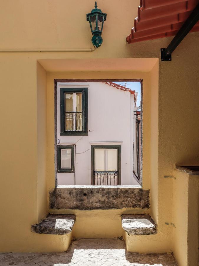 Lisbon Alfama Terrace Apartment Bagian luar foto